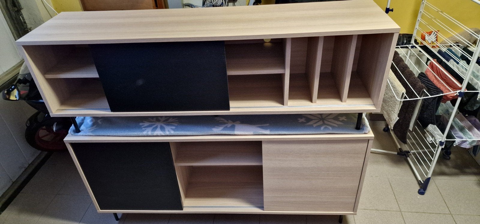 Tv kast en dressoir, Ophalen