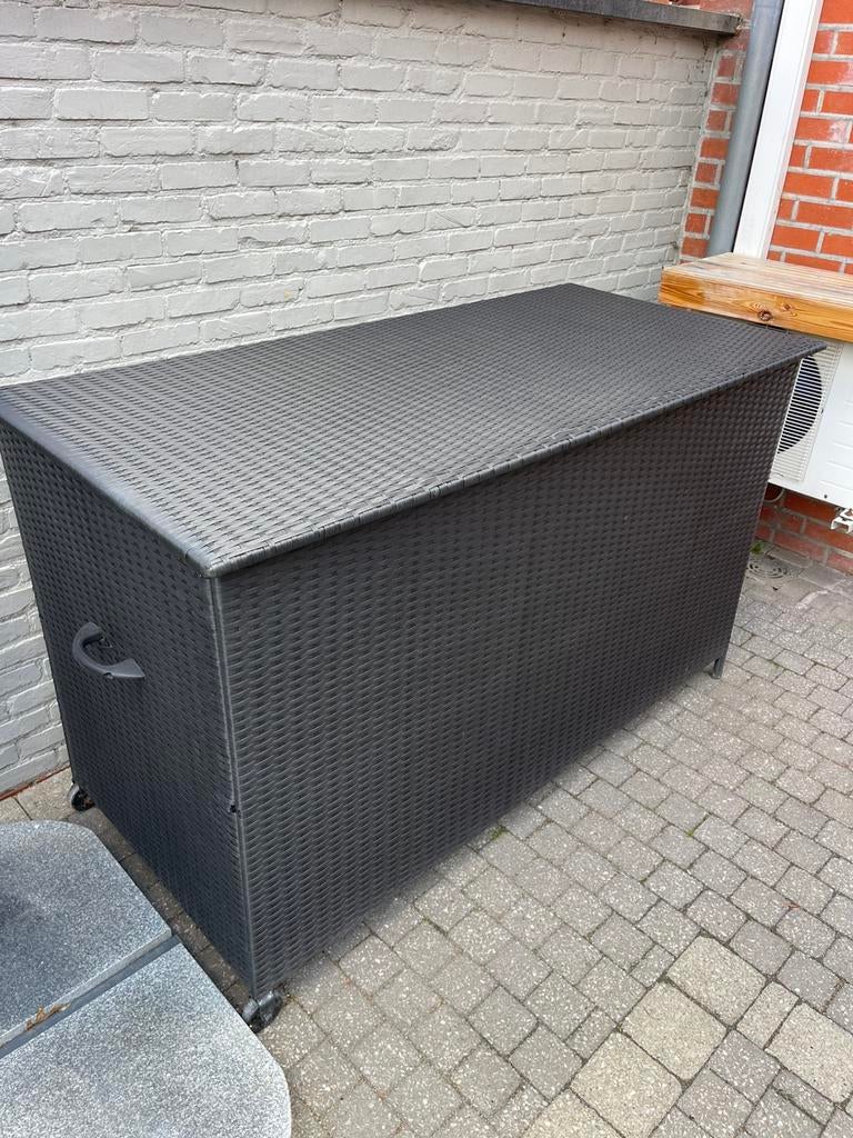 Opbergbox en lounge, Tuin en Terras, Ophalen, Gebruikt, 6 zitplaatsen, Aluminium