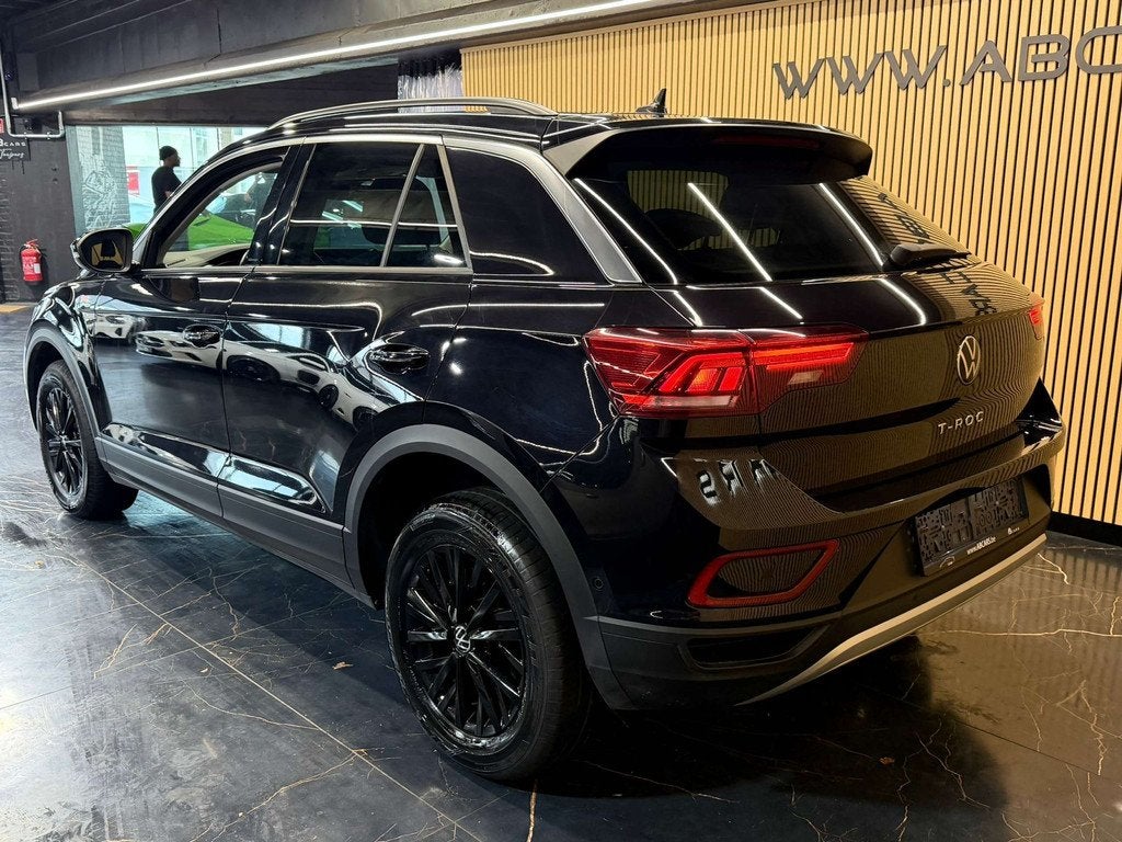 Volkswagen T-Roc 1.0 TSI * SPORT * GARANTIE 12 MOIS * 1ER PR, Auto's, Volkswagen, 118 g/km, Stof, Gebruikt, https://public.car-pass.be/vhr/2d9e9754-ae33-4de2-bc5a-c1c24a350b4f