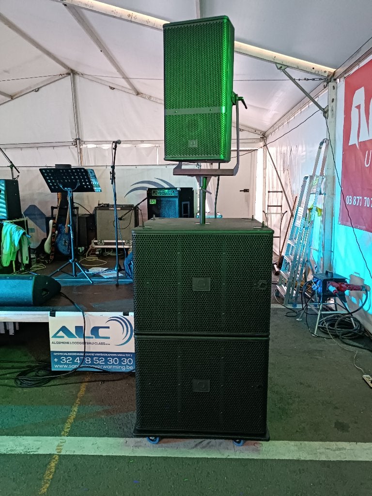 Te koop TURBOSOUND PRO AUDIO SET, Enlèvement, Comme neuf, Audio