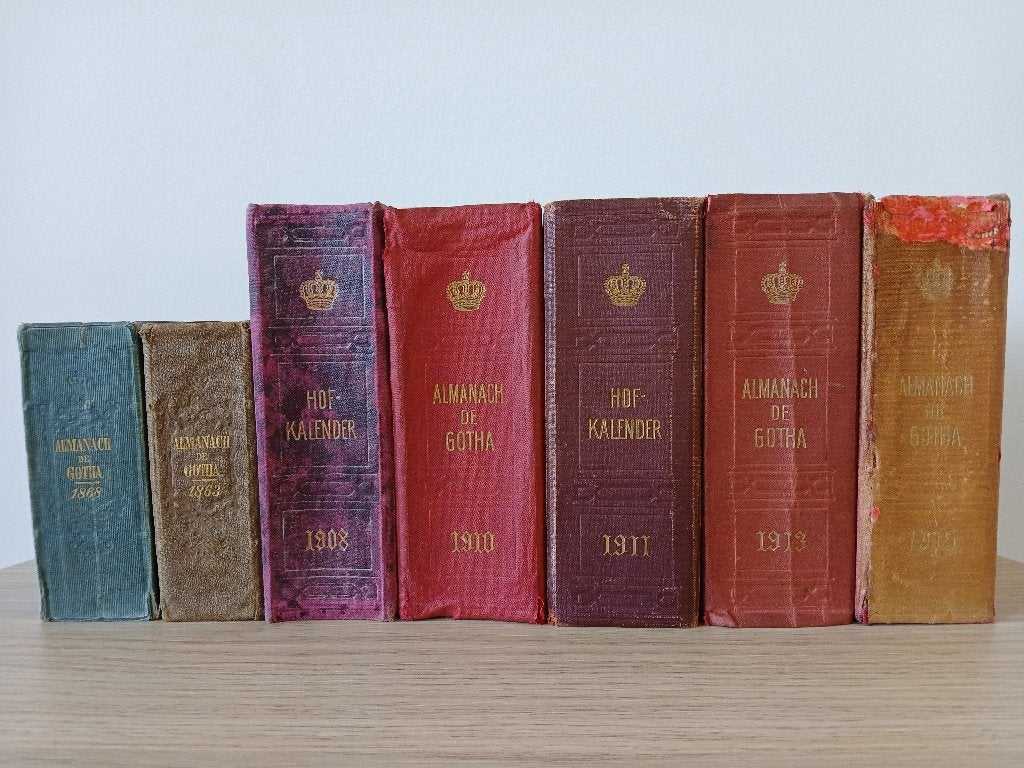 ALMANACH DE GOTHA &  HOF-KALENDER 7 volumes (1863 - 1915), Livres, Histoire mondiale, Enlèvement ou Envoi