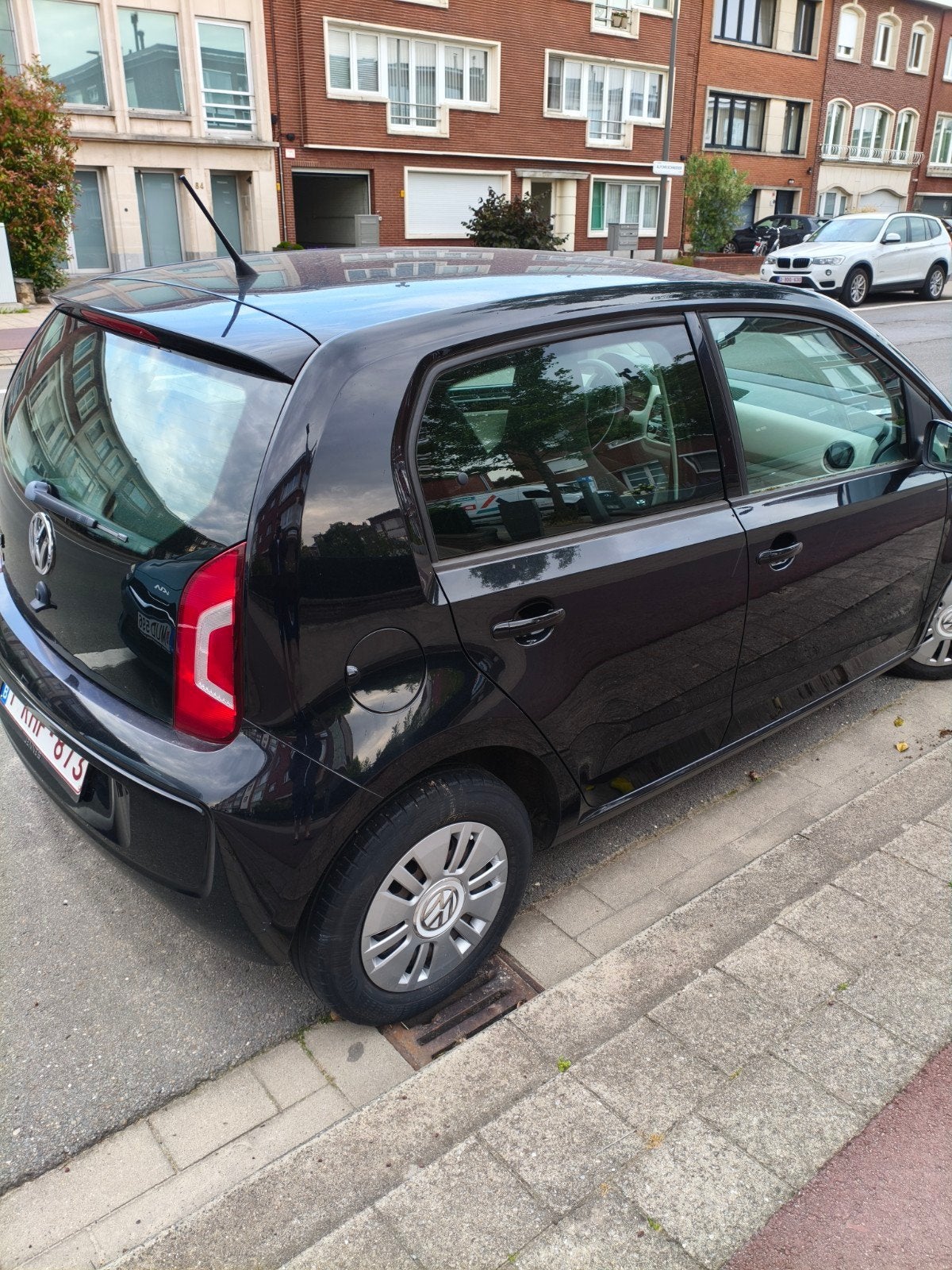 Volkswagen Up, 5 deurs, 2016, 55 000 km, schade en ongevalsv, Auto's, Particulier, 5 deurs, Te koop