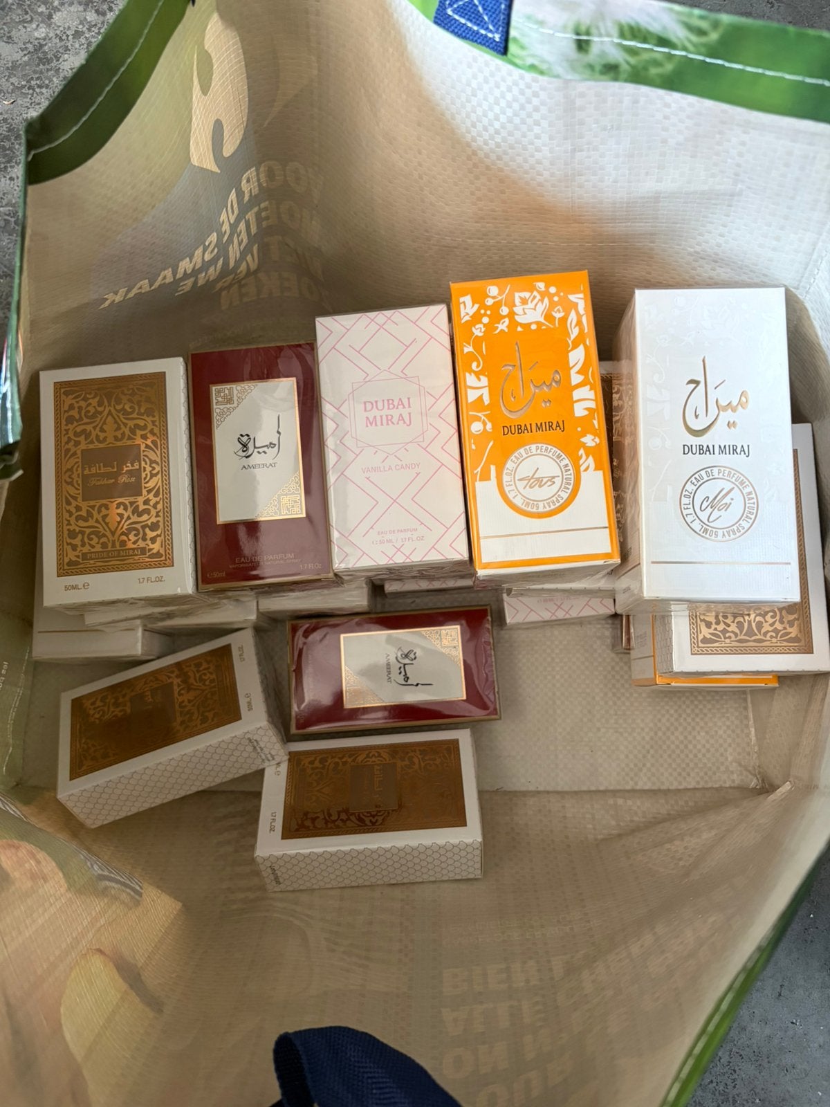 Lot Dubai Miraj, Ophalen, Zo goed als nieuw