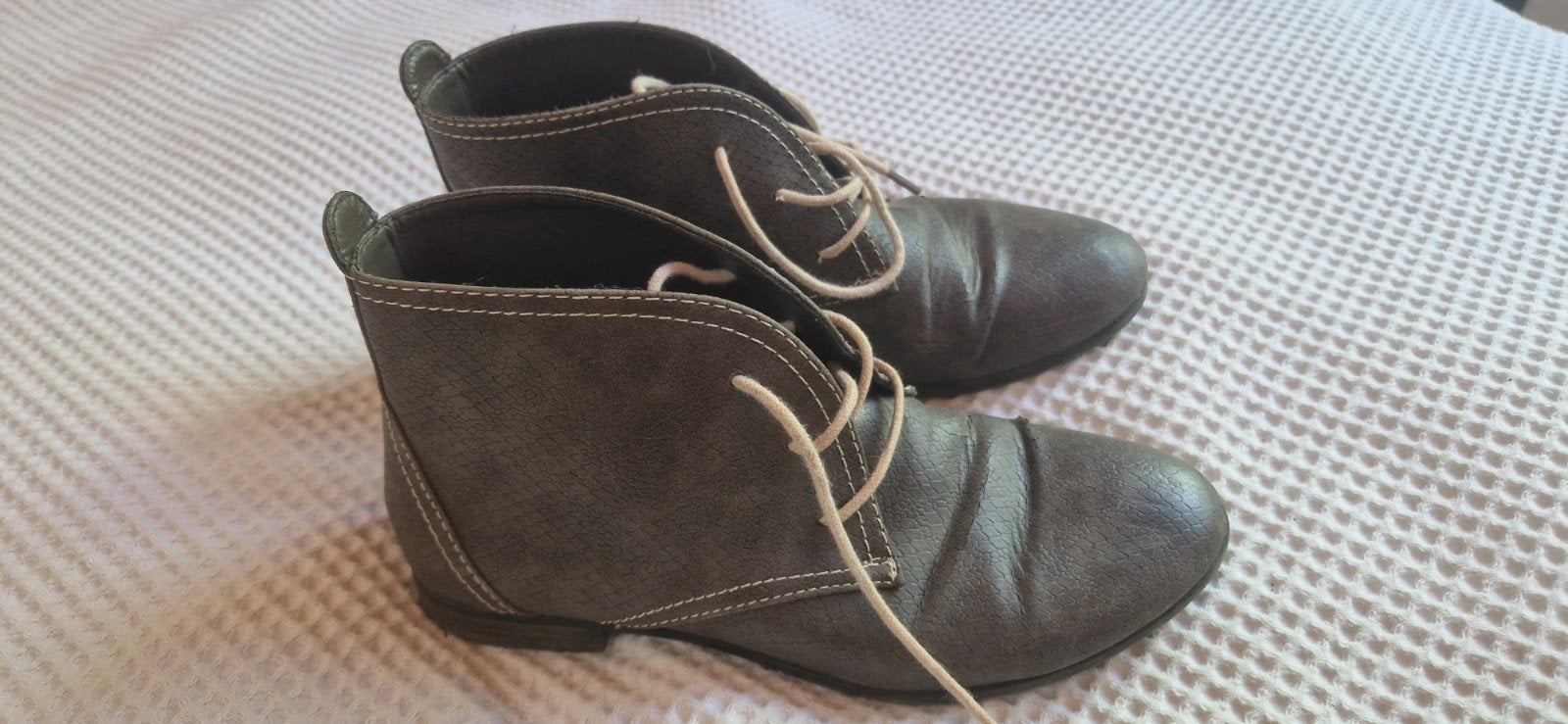Chaussures pour femmes taille 37, Enlèvement