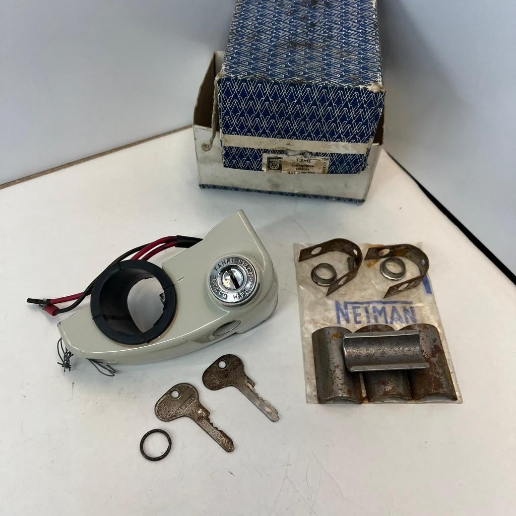 VW Neiman contactslot stuurslot ivoorkleurige Kever KG 58-67, Ophalen of Verzenden, Zo goed als nieuw
