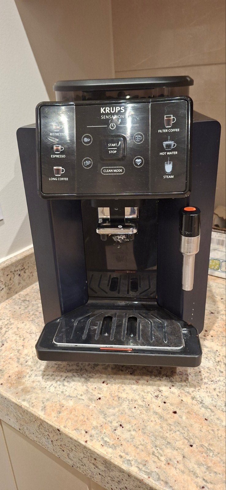 koffie machien, Ophalen, Gebruikt, Koffiemachine, Afneembaar waterreservoir