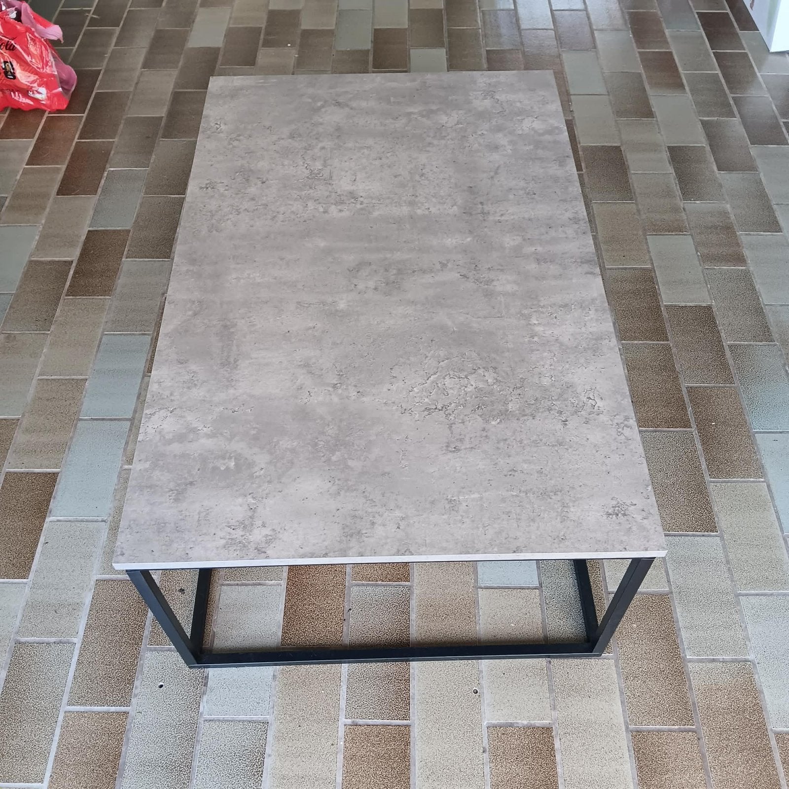 Salontafel, Ophalen, Zo goed als nieuw