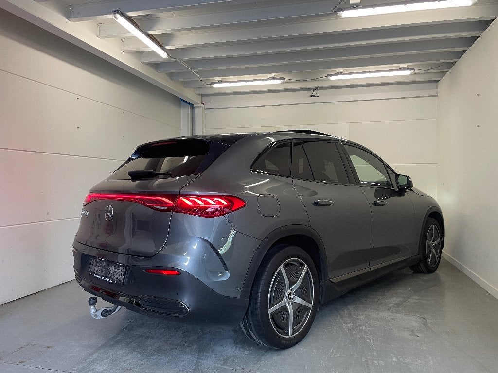 Mercedes-Benz - EQE300 SUV - AMG Line, Automaat, Achterwielaandrijving, 5 zetels, Dealer onderhouden