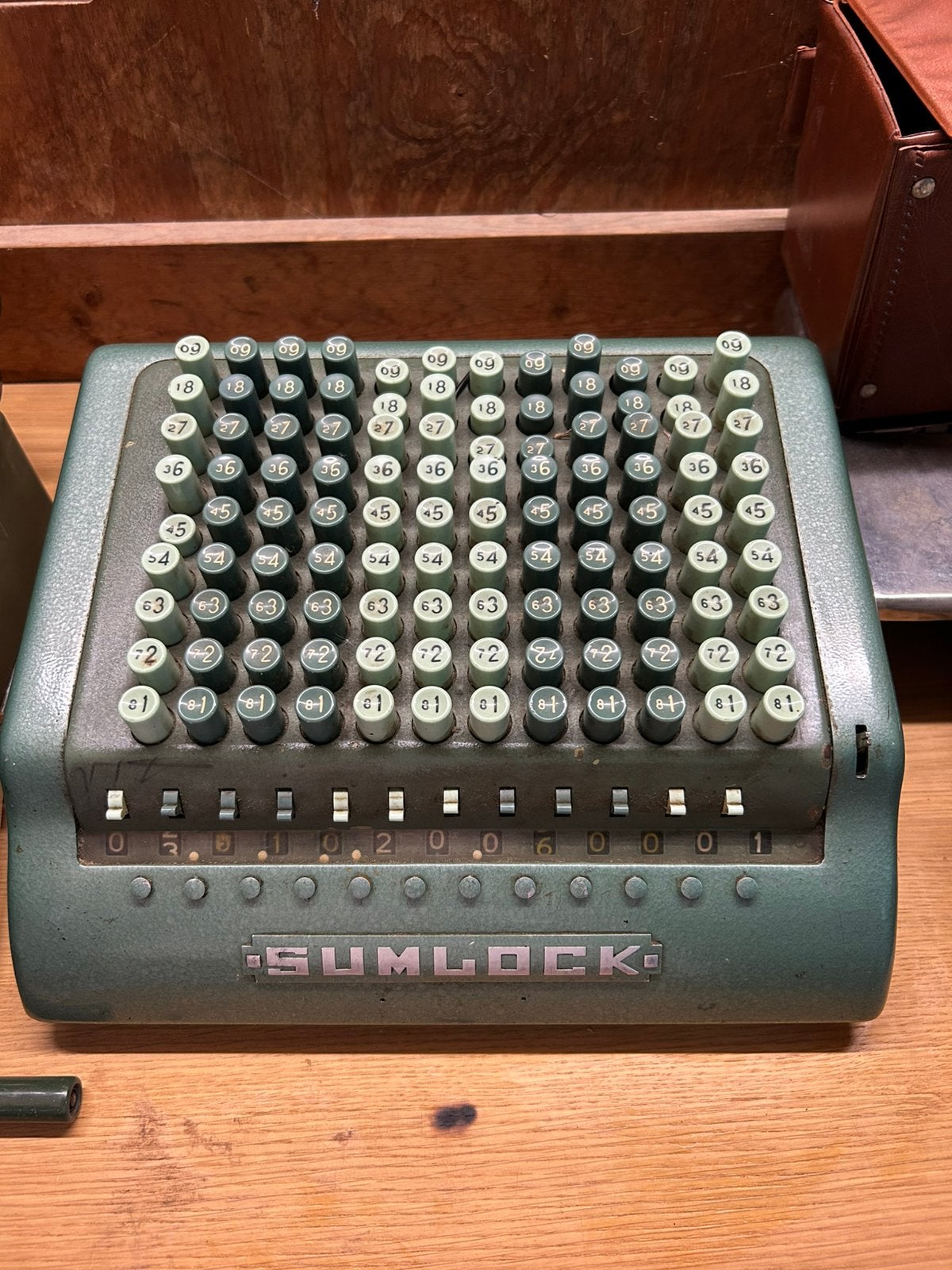 Sumlock comptometer (optelmachine), Enlèvement