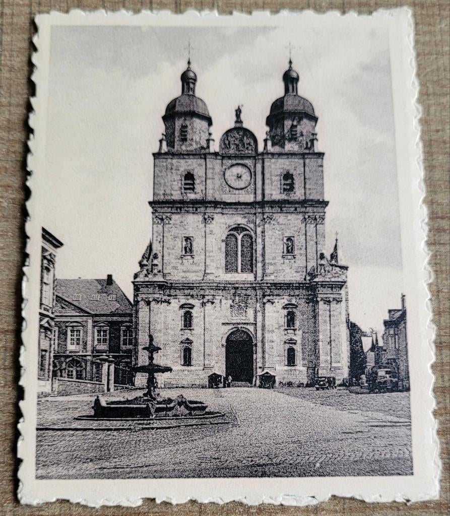 Oude fotoprent: Basiliek Saint-Hubert, Collections, Enlèvement ou Envoi, Utilisé, Bâtiment, Gravure