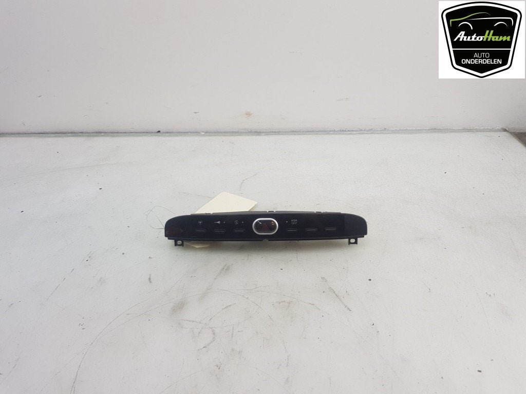 ALARMLICHTEN SCHAKELAAR Fiat Punto Evo (199), Dhr. J. Ham, Gebruikt, Administratie@autoham.nl, Fiat