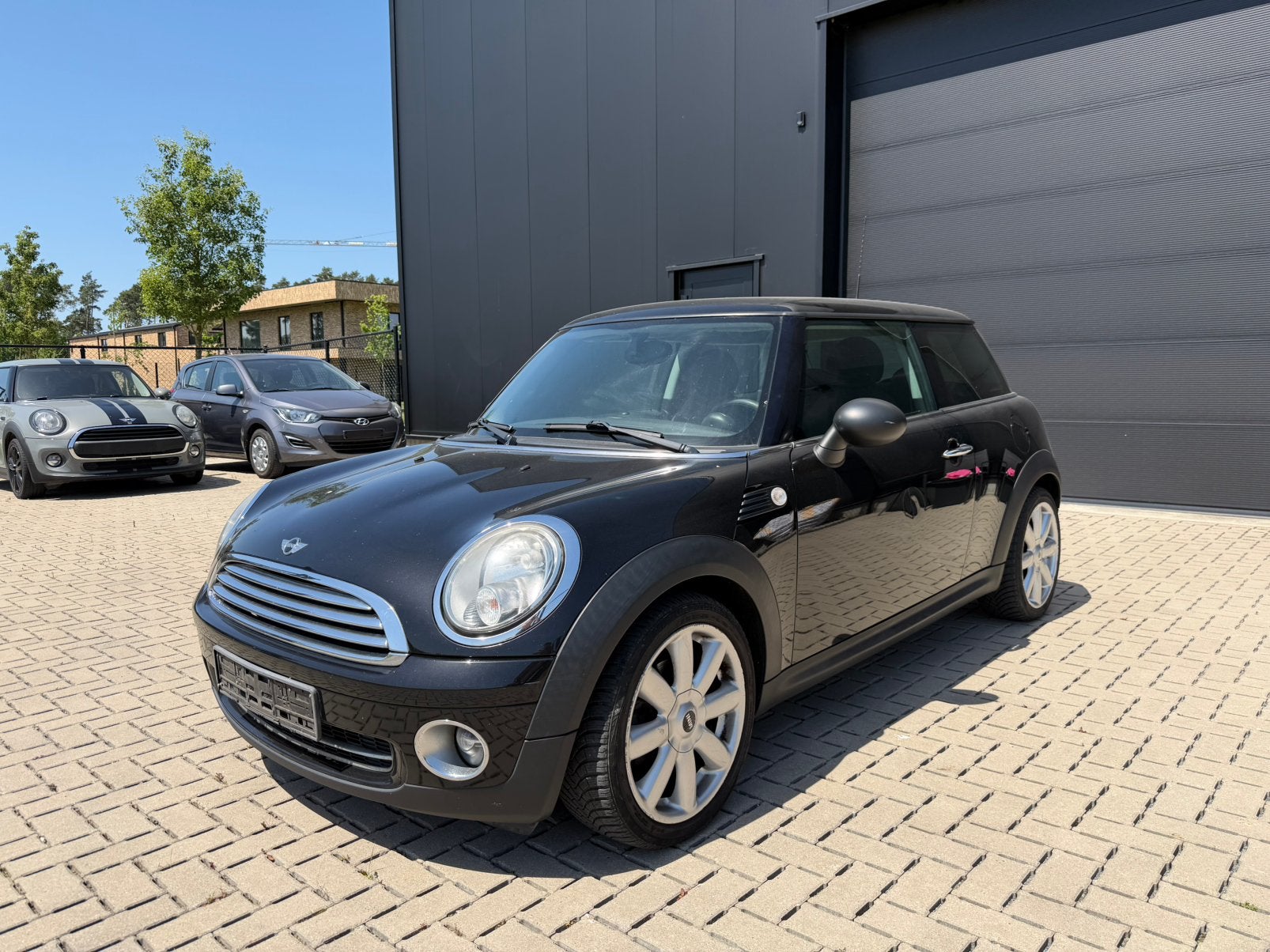 Mini one 1.4 Benzine - 138 000 km!, Auto's, Mini, Stof, Zwart, Zwart, Bedrijf