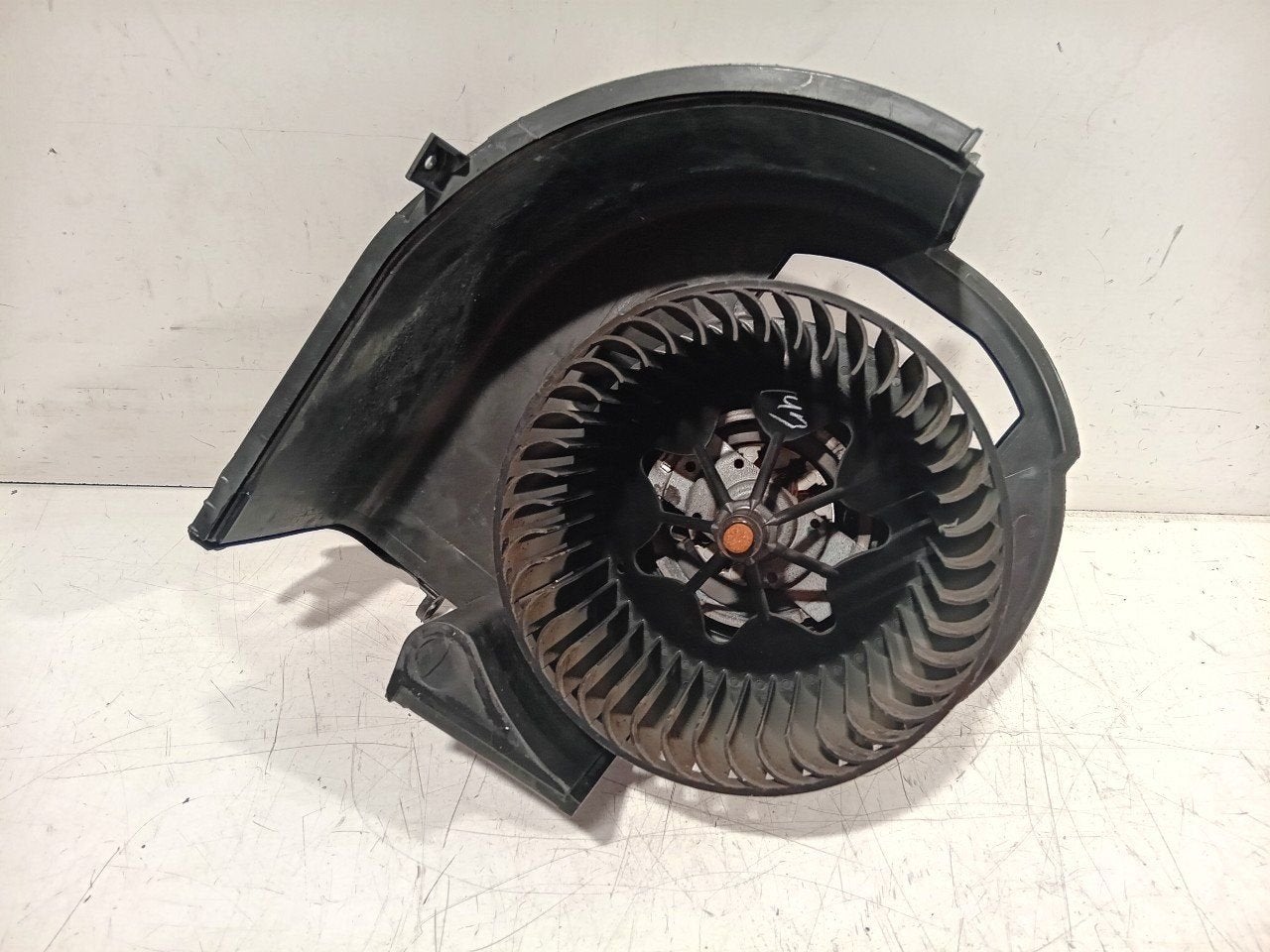 Kachel ventilator motor BMW X5, Onderdelen@venauto.nl, Van der Ven Autorecycling B.V., Ettenseweg 76, 4706 PB Roosendaal, The Netherlands