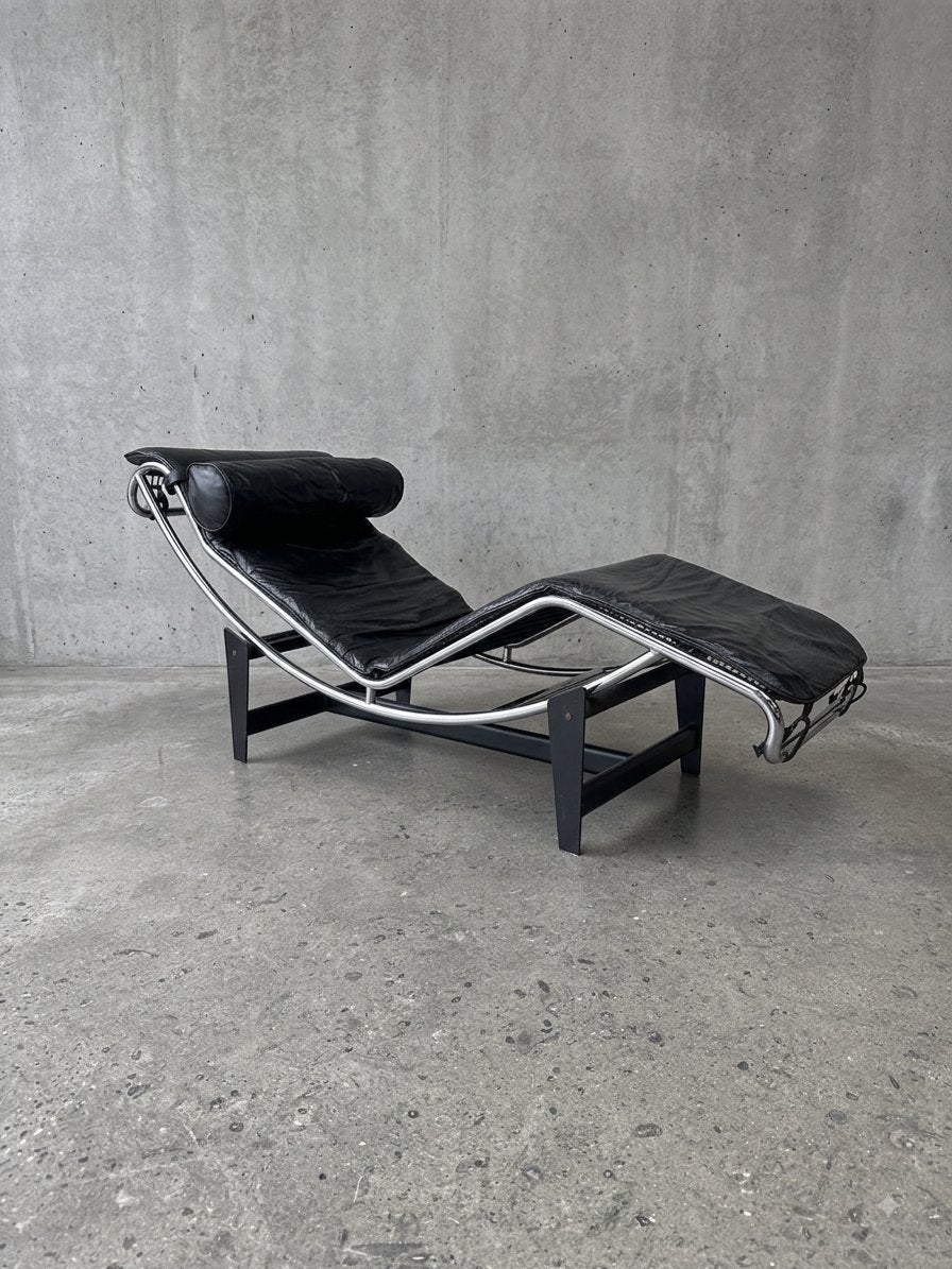 Ligstoel LC4 leder, Ophalen