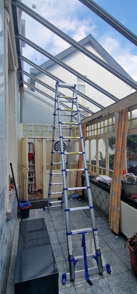 Echelle telescopique 10 marche, Bricolage & Construction, Neuf, 2 à 4 mètres, Pliable ou rétractable/escamotable, Échelle