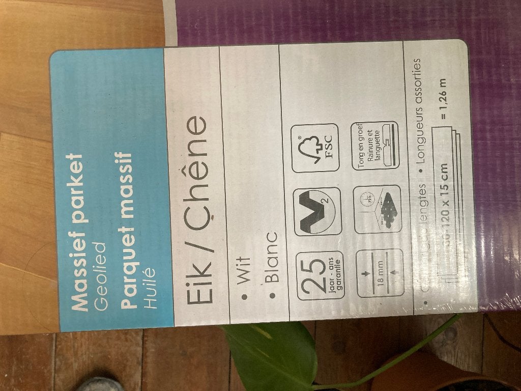 Massief eiken parket, nieuw., Nieuw, 5 tot 10 m², 10 tot 30 cm, Hout