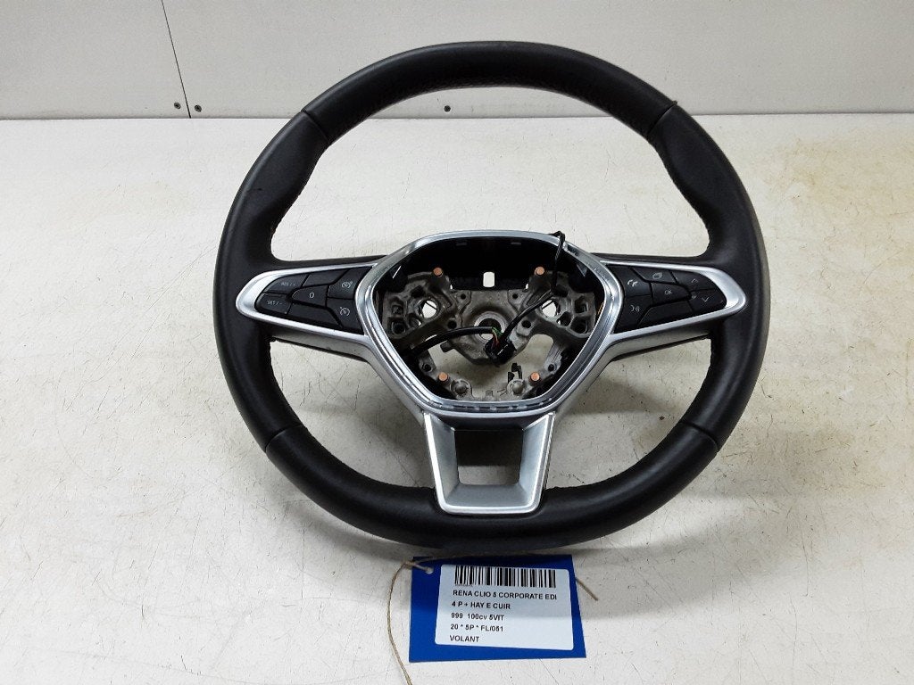 VOLANT DIRECTION Renault Clio V (RJAB) (01-2019/-), Renault, Utilisé, Peter-Huppertz-Straße 5
51063  Köln, DE, Dialog.deutschland@renault.de