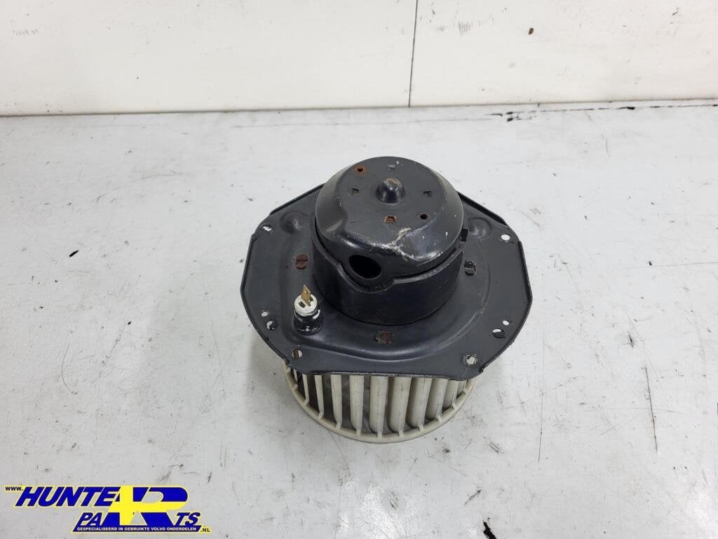 Kachelventilatormotor Volvo 760 ('82-'90) 3035297, Enlèvement ou Envoi, Volvo, Volvo, Utilisé