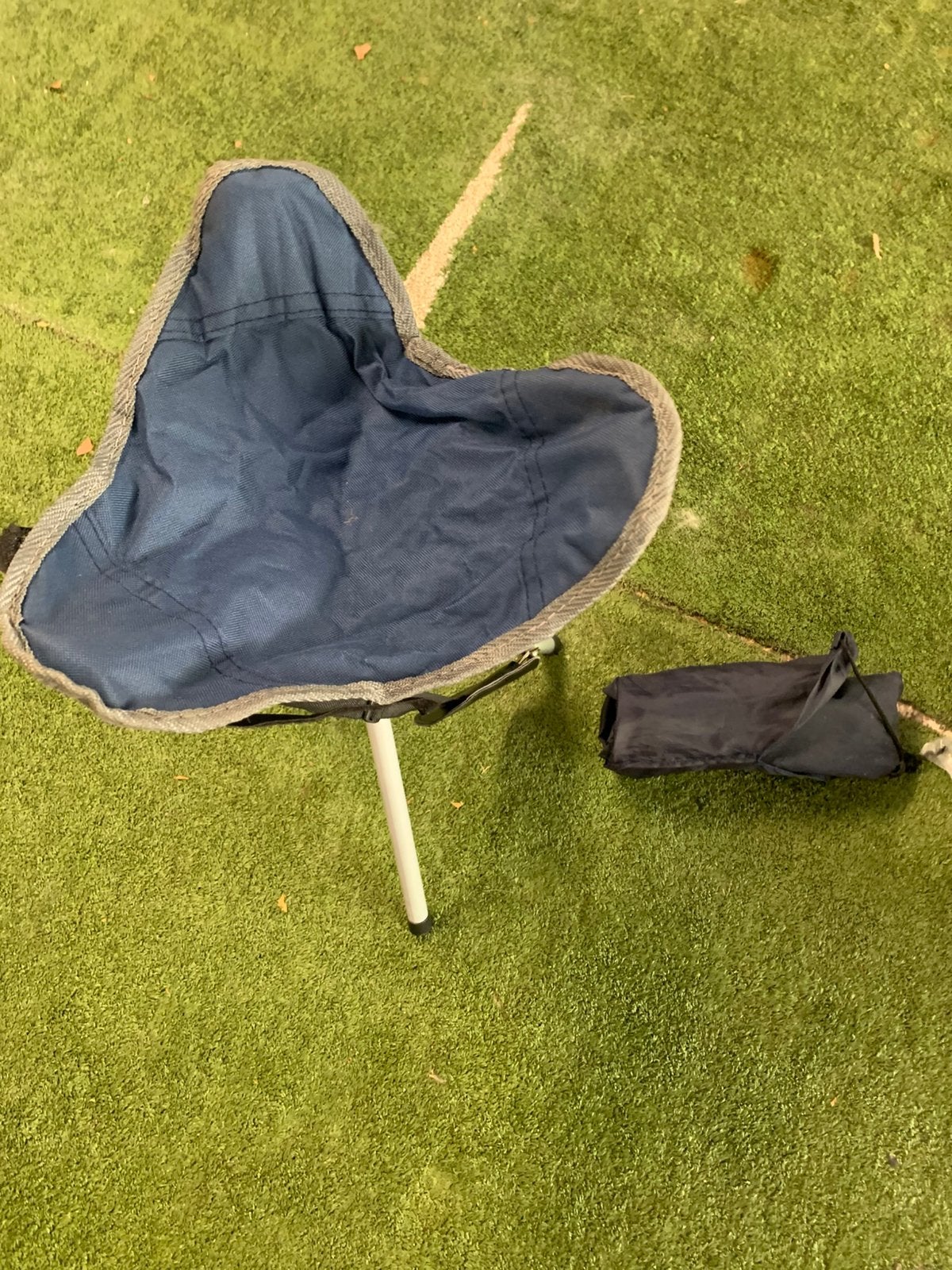 Gestival stoeltjes en campingtafel, Ophalen