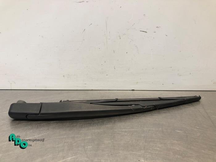 Bras essuie-glace arrière d'un Peugeot 208 (208 12-), -, 3 mois de garantie, Utilisé, -