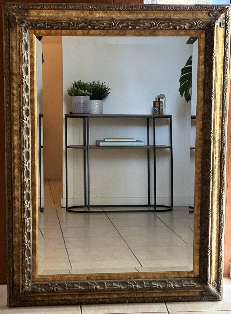 Grand miroir biseauté à cadre doré – 111  82 cm, Maison & Meubles, Enlèvement, Utilisé, 100 à 150 cm, Rectangulaire
