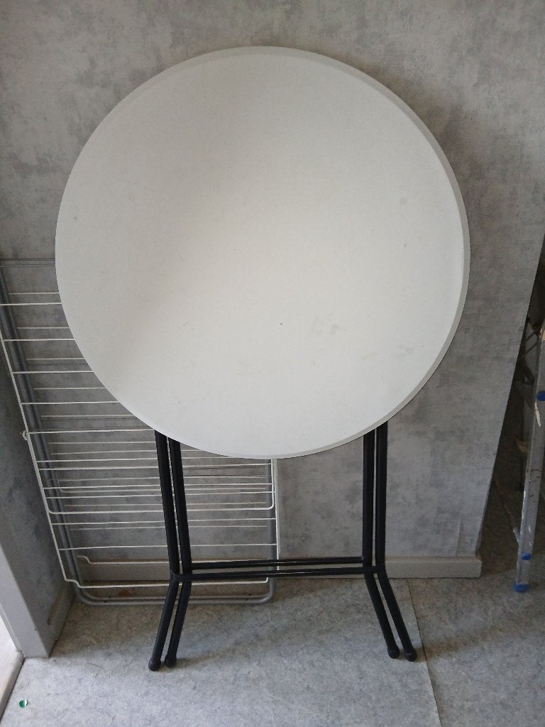 ronde tuintafel, Tuin en Terras, Tuintafels, Ophalen, Zo goed als nieuw, Rond, Overige materialen