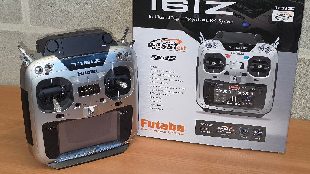 Futaba T16IZ zender + ontvanger (nieuw in doos), Hobby en Vrije tijd, Ophalen, Nieuw, Overige typen