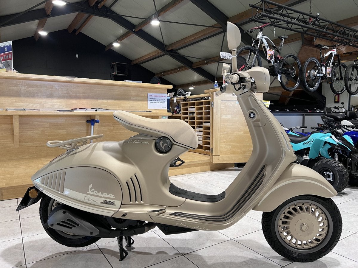Vespa 946, Motos, Scooter, Entreprise, Neuf, Automatique
