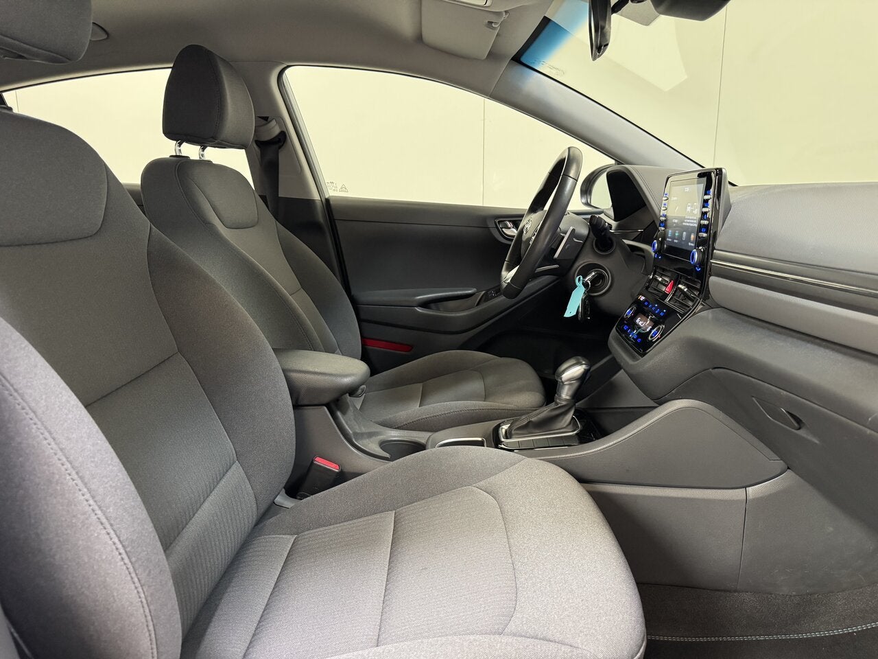 Hyundai Ioniq 1.6 Hybrid Autom. - Airco - Topstaat! 1Ste Ei, Auto's, 4 deurs, Euro 6, 0 kg, Wit