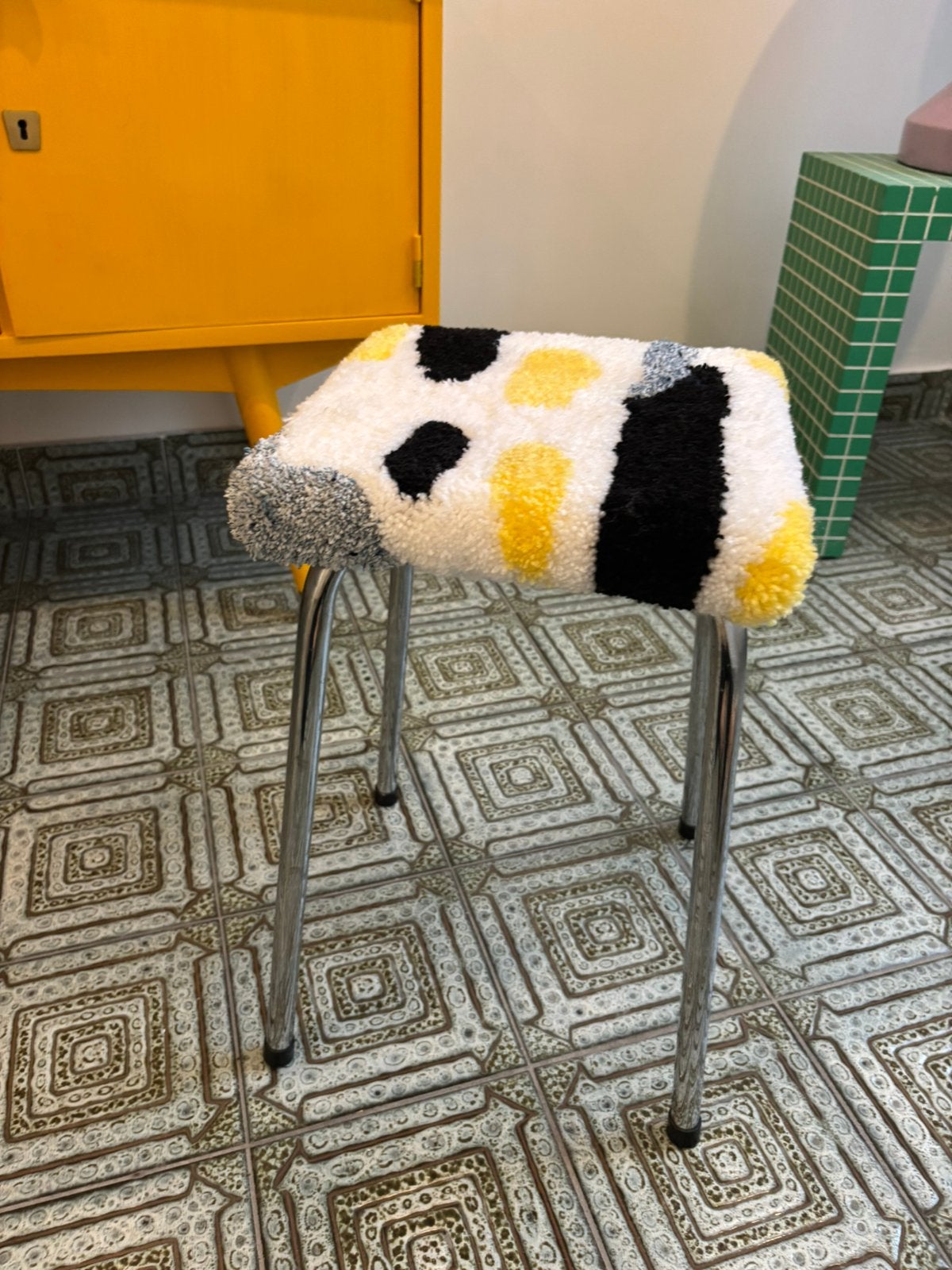 Tufted krukje, Ophalen, Zo goed als nieuw