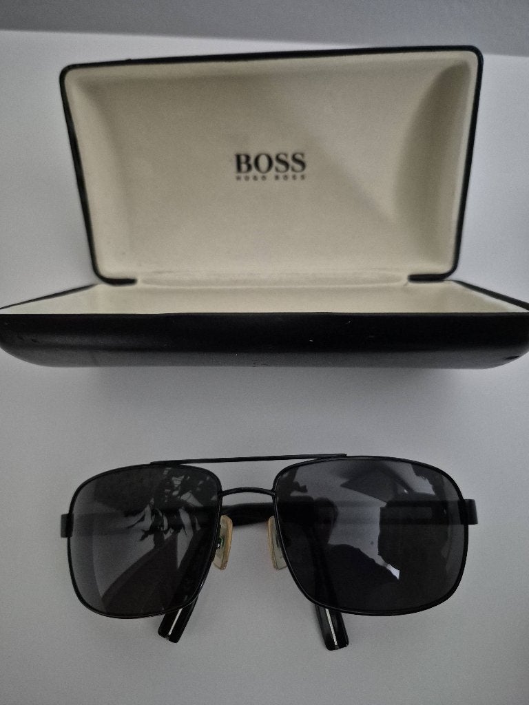 Zonnebril Hugo Boss, Gebruikt, Zonnebril, Zwart, Ophalen