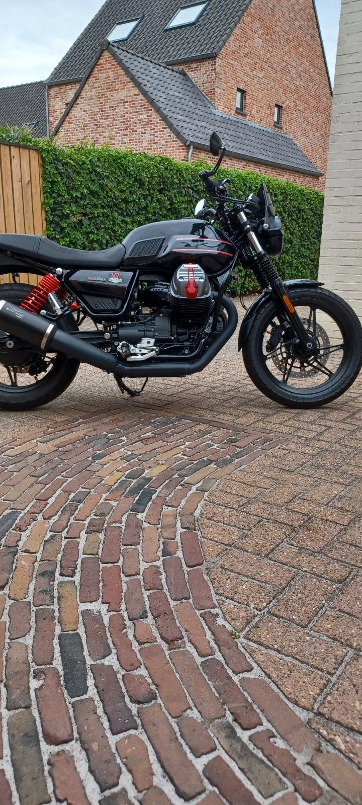 moto guzzi v7 speciale, Motoren, 2 cilinders, Particulier, Handgeschakeld, Naked bike