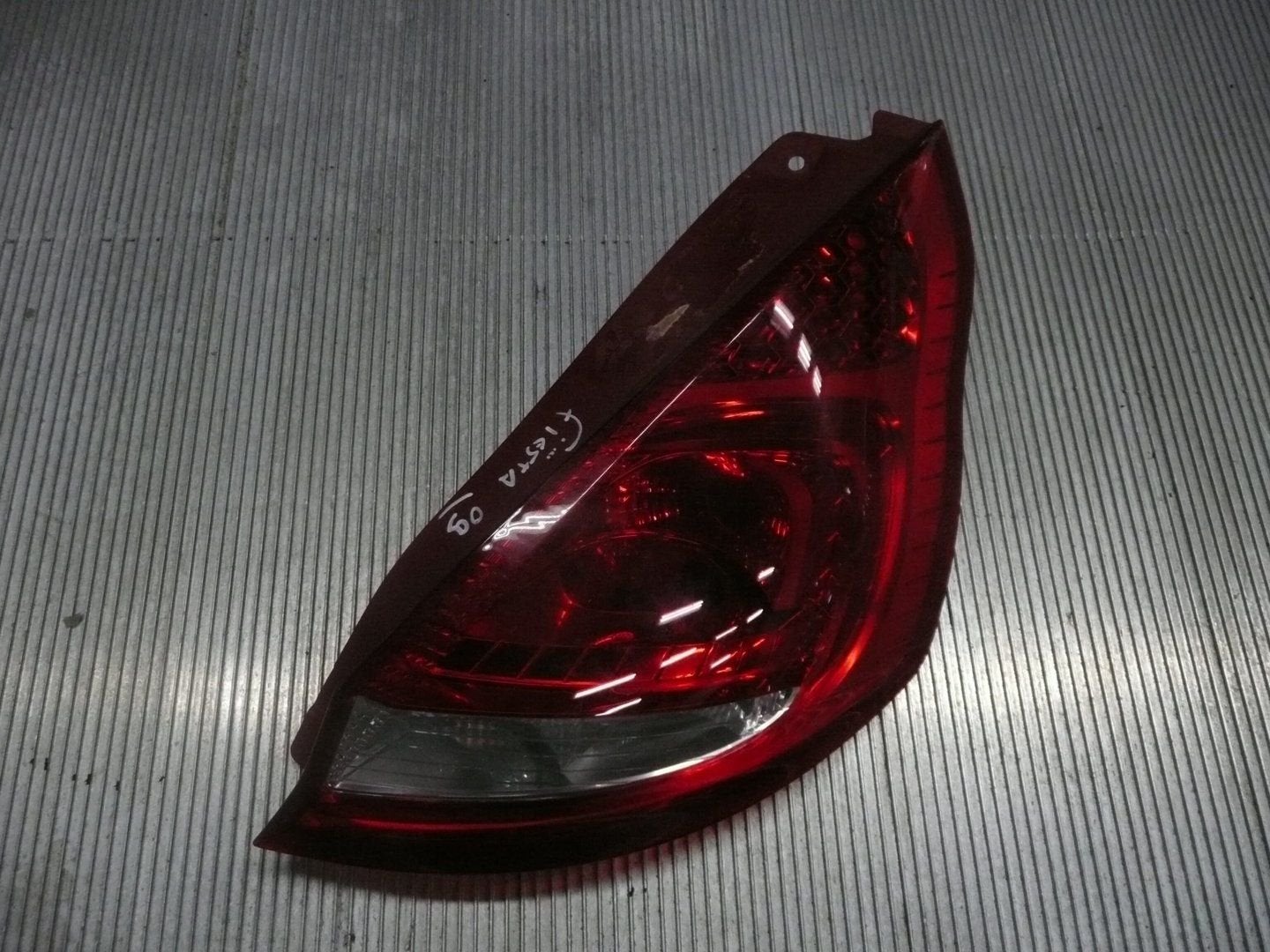 Ford Fiësta VI 6 Achterlicht RA Rechtsachter 8A61-13404-AC, -, -, -, Enlèvement ou Envoi