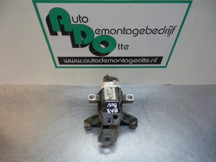Support boîte de vitesse d'un Volkswagen Fox (Fox 05-), Volkswagen, -, 3 mois de garantie, Utilisé