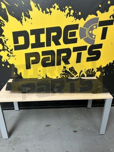 Bmw 1 serie F40 (09/19-10/24) Motorplaat Rechts Origineel! 5, -, Voor, -, Nieuw
