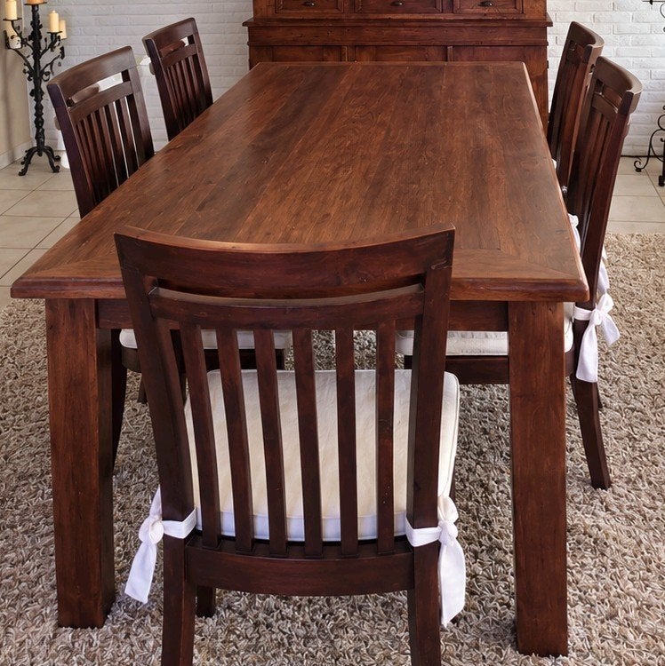 Masieve eiken tafel in antieklook, Huis en Inrichting, Ophalen