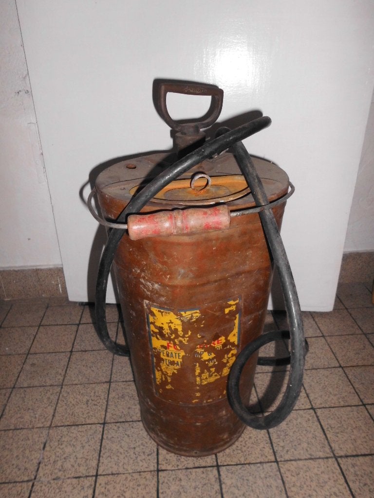 ancien extincteur de pompe a eau - pompier americain, Collections, Enlèvement ou Envoi