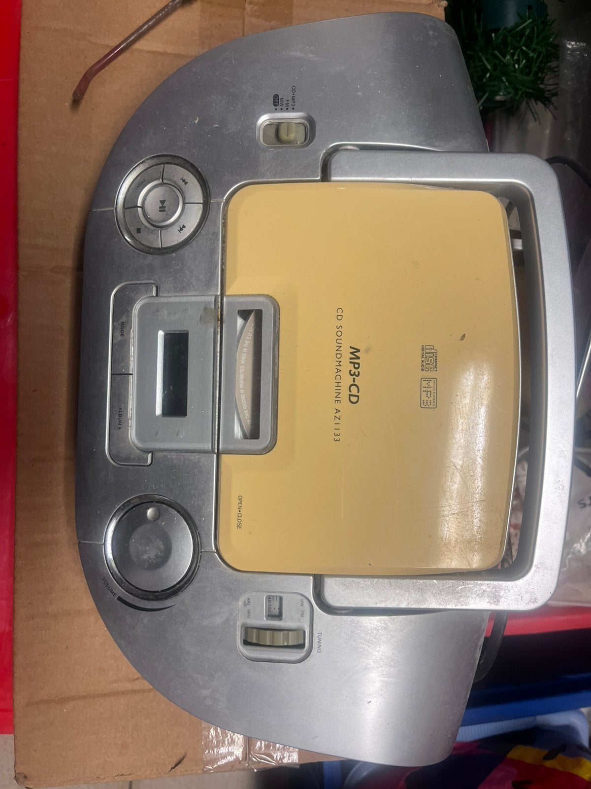 Radio met cd, Elektronische apparatuur, Frituurpannen, Ophalen of Verzenden, Zo goed als nieuw
