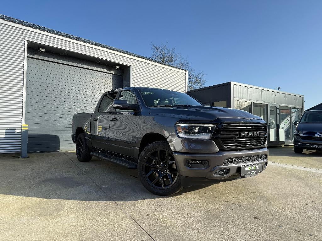 RAM SPORT / NIGHT EDITION / V8 5.7 / PANO / ALPINE, Auto's, Dodge, Automaat, https://public.car-pass.be/vhr/bcb33998-8931-4dea-8499-349b001d132e?lang=nl