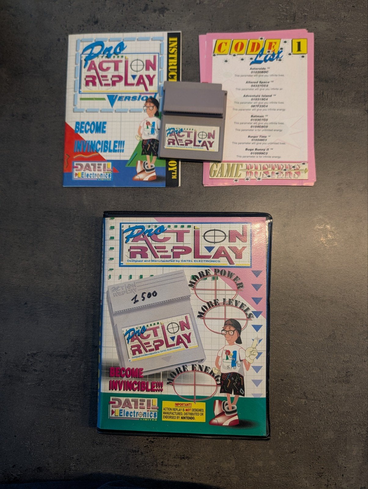 Pro Action Replay (Game Boy) – Complete set – doos + manual, Games en Spelcomputers, Ophalen of Verzenden