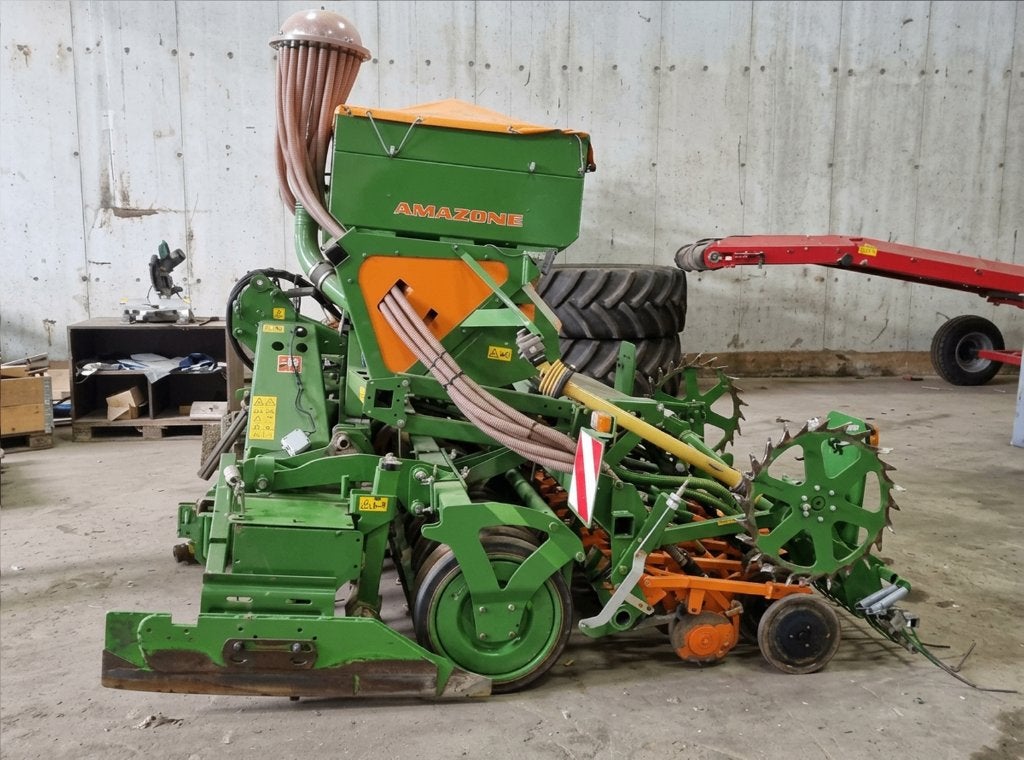 Amazone zaaimachine ADP / zaaicombinatie / rotoreg, Ophalen, Akkerbouw