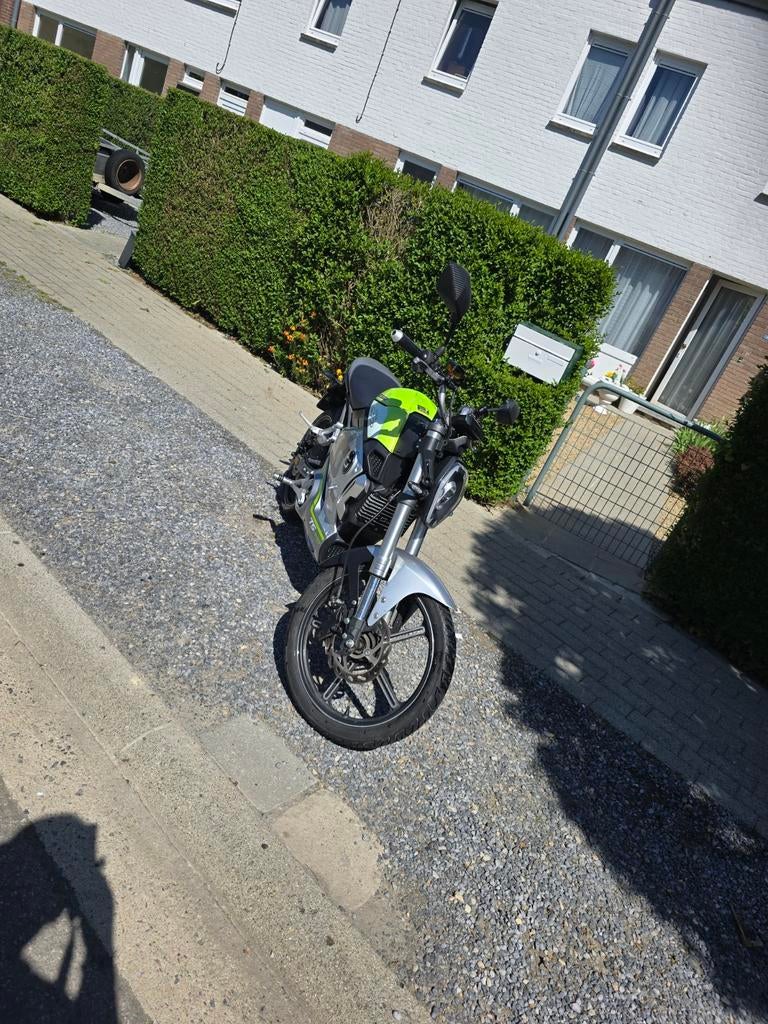 Mijn motor + €1000 tegen een auto, quad, buggy, camper, Particulier, Sport