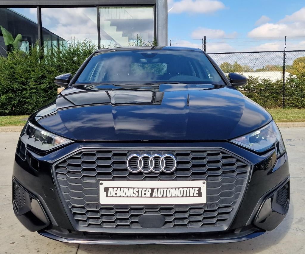 Audi A3 Sportback Automaat/Carplay/Sensoren/Navi/HTD Seats, Auto's, Audi, Automaat, 116 g/km, Stof, Euro 6