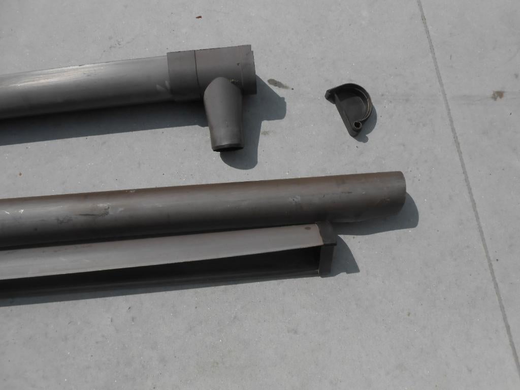 dakgoot bruin plastik Ø6cm L6m met gootuitloop, Doe-het-zelf en Bouw, Ophalen, Gebruikt, 2 tot 4 meter, PVC