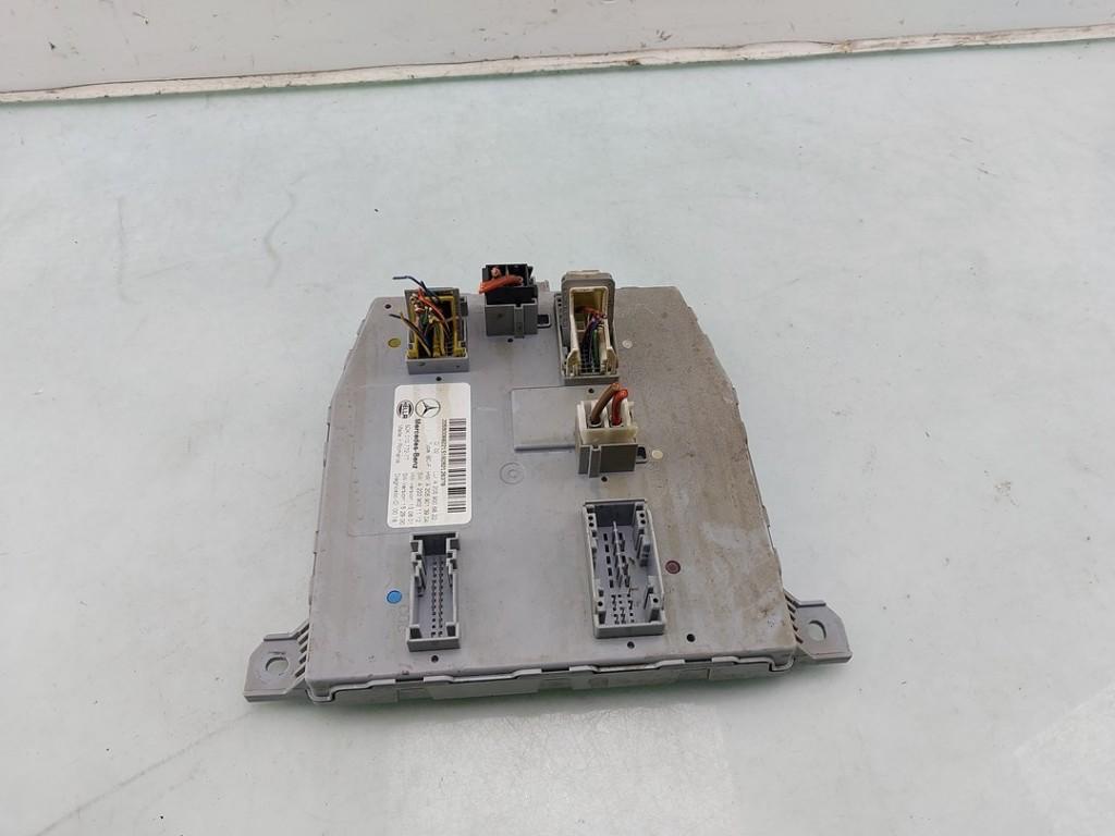 ORDINATEUR GESTION CONFORT Mercedes-Benz C (W205), Autos : Pièces & Accessoires, Électronique & Câbles, Mercedes-Benz, Utilisé