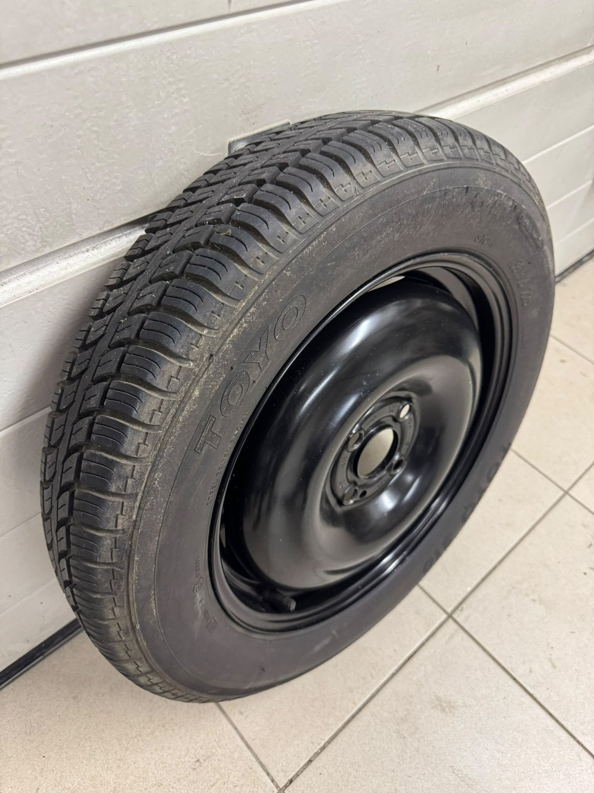 Pneu de reserve MINI, Autos : Pièces & Accessoires, Enlèvement, Pneus et Jantes