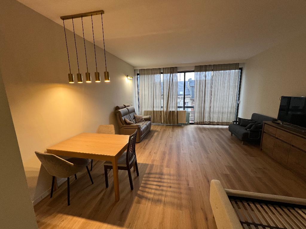 Luxe Ruime studio naast Stadspark met meubels! Te huur, Immo, Appartementen en Studio's te huur, Antwerpen (stad), 35 tot 50 m²