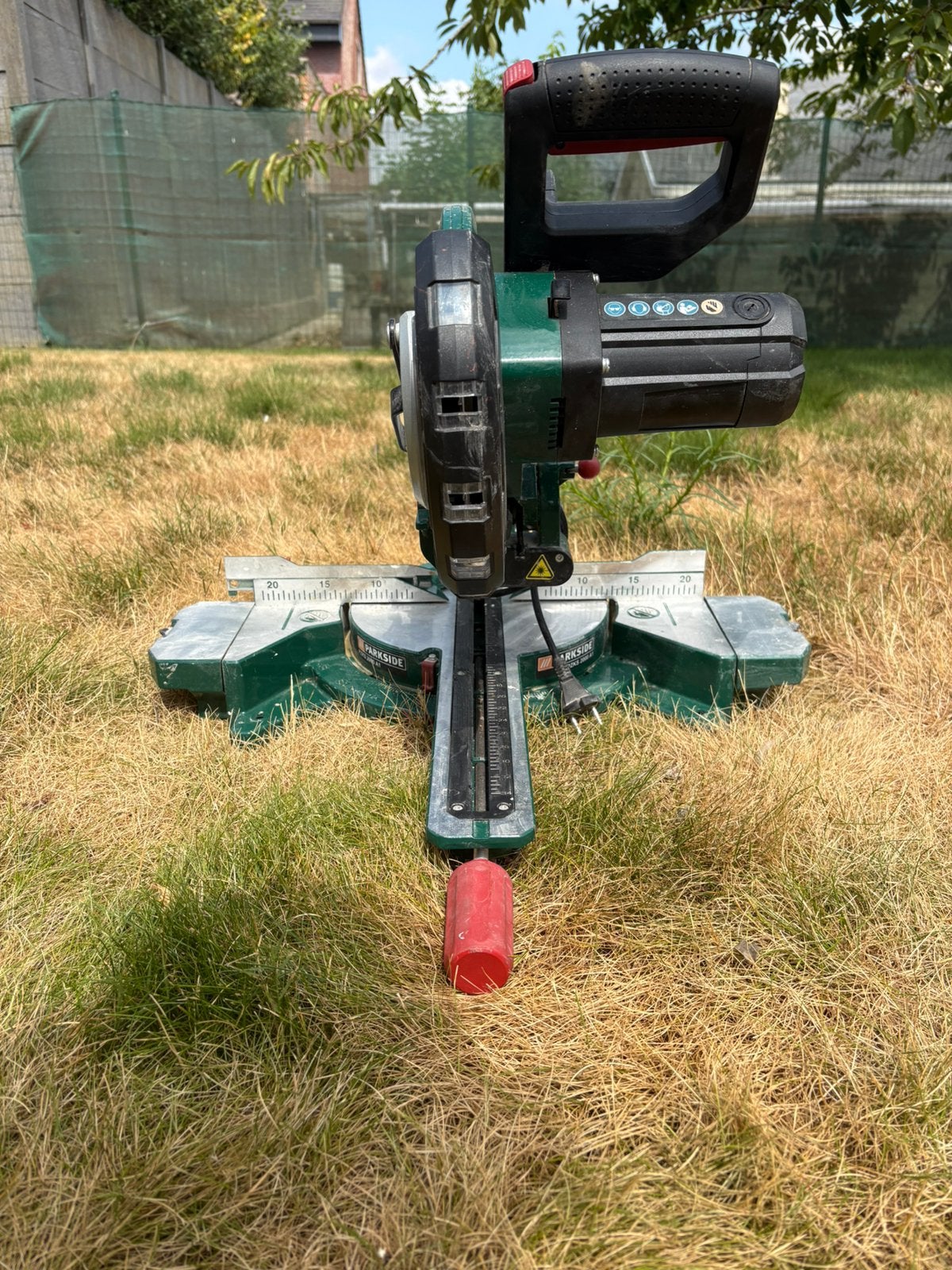 Afkort- en trekzaag Parkside PZKS 2000 A1, Ophalen, Gebruikt