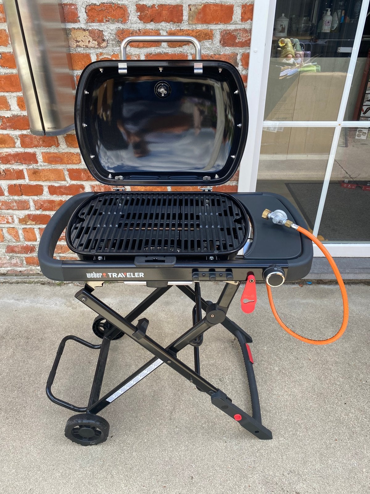 Weber Traveller gas BBQ, Ophalen, Nieuw