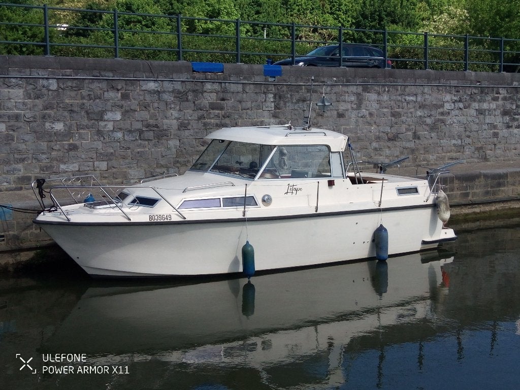 Vedette scandinave - Nimbus 2600 - 105 cv, Sports nautiques & Bateaux, 3 m, Diesel, Moteur in-bord, 80 cm